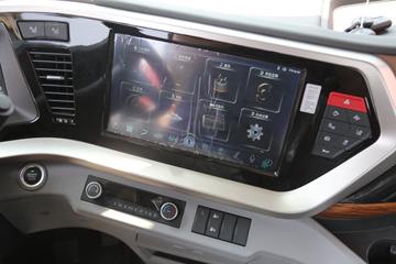 �������ó� �����콢KX ���߰� 600���� 6X4 AMT�Զ���ǣ����(����)(��Һ��)(˫����)(��ɲ)ͼƬ