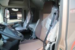 东风商用车 天龙旗舰KX 王者版 600马力 6X4 AMT自动挡牵引车(国六)(带液缓)(双油箱)(鼓刹)(DFH4250CX7)