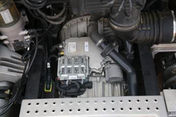 �������ó� �����콢KX ���߰� 600���� 6X4 AMT�Զ���ǣ����(����)(��Һ��)(˫����)(��ɲ)ͼƬ