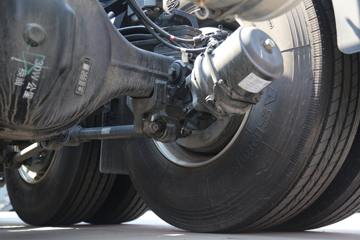 �������ó� �����콢KX ���߰� 600���� 6X4 AMT�Զ���ǣ����(����)(��Һ��)(˫����)(��ɲ)ͼƬ