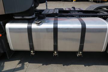 �������ó� �����콢KX ���߰� 600���� 6X4 AMT�Զ���ǣ����(����)(��Һ��)(˫����)(��ɲ)ͼƬ