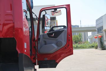 �������ó� ���KR PLUS 290���� 4X2 6.8�ײ�դʽ�ػ���(����)(DFH5180CCYEX7)ͼƬ