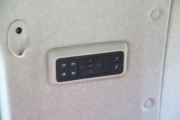 �������ó� ���KR PLUS 290���� 4X2 6.8�ײ�դʽ�ػ���(����)(DFH5180CCYEX7)ͼƬ