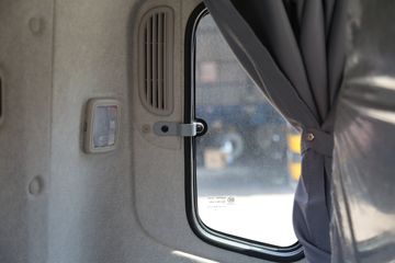 �������ó� ���KR PLUS 290���� 4X2 6.8�ײ�դʽ�ػ���(����)(DFH5180CCYEX7)ͼƬ