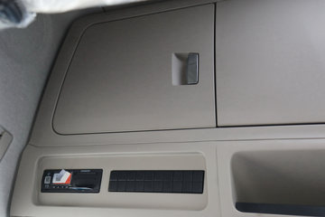 �������ó� ���KR PLUS 290���� 4X2 6.8�ײ�դʽ�ػ���(����)(DFH5180CCYEX7)ͼƬ