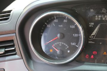 �������ó� ���KR PLUS 290���� 4X2 6.8�ײ�դʽ�ػ���(����)(DFH5180CCYEX7)ͼƬ