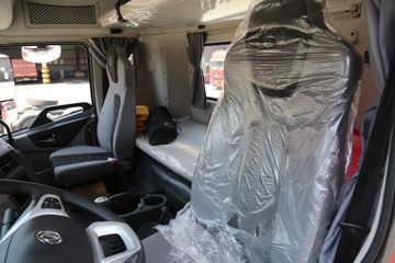 �������ó� ���KR PLUS 290���� 4X2 6.8�ײ�դʽ�ػ���(����)(DFH5180CCYEX7)ͼƬ