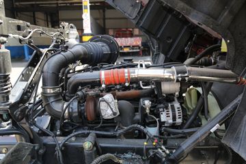 �������ó� ���KR PLUS 290���� 4X2 6.8�ײ�դʽ�ػ���(����)(DFH5180CCYEX7)ͼƬ