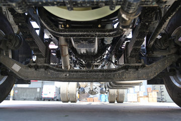 �������ó� ���KR PLUS 290���� 4X2 6.8�ײ�դʽ�ػ���(����)(DFH5180CCYEX7)ͼƬ