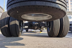 福田 欧航R pro系 260马力 6.8米AMT自动挡厢式载货车(国六)(BJ5186XXY-1M)