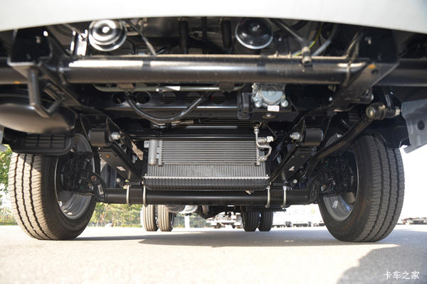 上海景润4s店为回馈新老客户江淮恺达全系车型优惠中