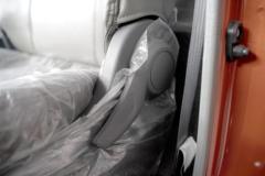 中国重汽 豪曼H3 先锋版 150马力 4X2 4.15米单排仓栅式轻卡(国六)(速比4.875)(ZZ5048CCYG17FB7)