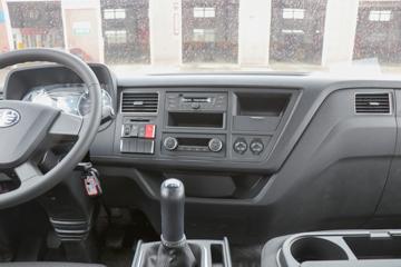 һ����� J6L�п� ������2.0 260���� 4X2 9.7����ʽ�ػ���(����)(CA5180XXYP62K1L5E6)ͼƬ