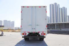 江铃 顺威宽体 143马力 4.2米单排厢式轻卡(国六)(液刹)(JX5042XXYTGA26) 江铃 顺威宽体 143马力 4.2米单排厢式轻卡(国六)(液刹)(JX5042XXYTGA26)