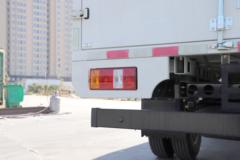 江铃 顺威宽体 143马力 4.2米单排厢式轻卡(国六)(液刹)(JX5042XXYTGA26) 江铃 顺威宽体 143马力 4.2米单排厢式轻卡(国六)(液刹)(JX5042XXYTGA26)