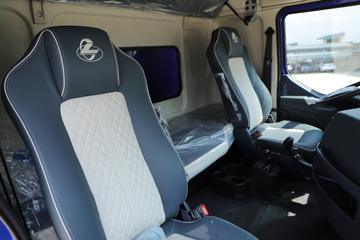 �������� ����H5�п� 290���� 4X2 6.8�ײ�դʽ�ػ���(��ʿ��8��)ͼƬ