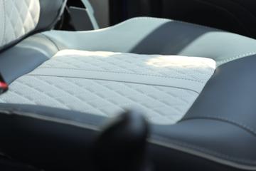 �������� ����H5�п� 290���� 4X2 6.8�ײ�դʽ�ػ���(��ʿ��8��)ͼƬ