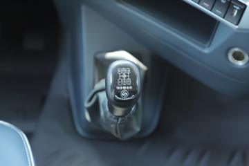 �������� ����H5�п� 290���� 4X2 6.8�ײ�դʽ�ػ���(��ʿ��8��)ͼƬ