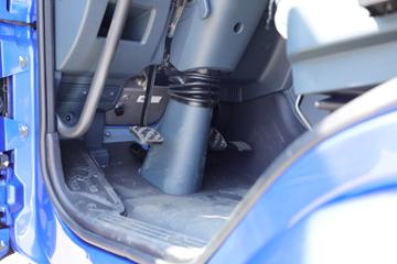 �������� ����H5�п� 290���� 4X2 6.8�ײ�դʽ�ػ���(��ʿ��8��)ͼƬ