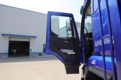 东风柳汽 乘龙H5中卡 290马力 4X2 6.8米仓栅式载货车(法士特8挡)(LZ5180CCYH5AC1)