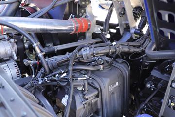 �������� ����H5�п� 290���� 4X2 6.8�ײ�դʽ�ػ���(��ʿ��8��)ͼƬ