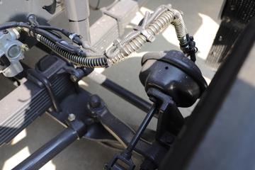 �������� ����H5�п� 290���� 4X2 6.8�ײ�դʽ�ػ���(��ʿ��8��)ͼƬ