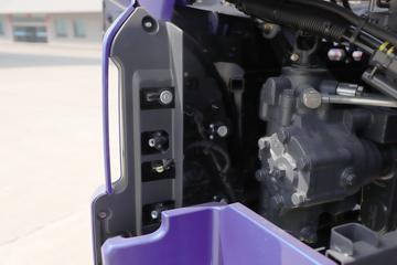 �������� ����H5�п� 290���� 4X2 6.8�ײ�դʽ�ػ���(��ʿ��8��)ͼƬ