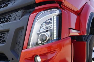 �������� ����H5 260���� 4X2 9.7��AMT�Զ�����ʽ�ػ���(LZ5180XXYH5AC2)ͼƬ