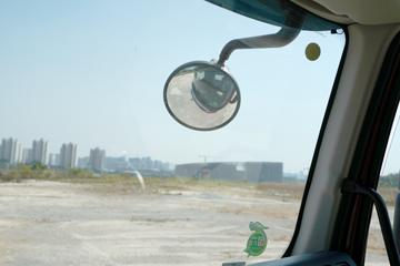 �������� ����H5 260���� 4X2 9.7��AMT�Զ�����ʽ�ػ���(LZ5180XXYH5AC2)ͼƬ