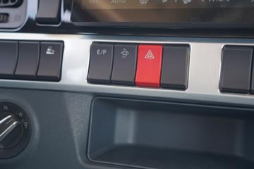 �������� ����H5 260���� 4X2 9.7��AMT�Զ�����ʽ�ػ���(LZ5180XXYH5AC2)ͼƬ