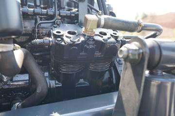 �������� ����H5 260���� 4X2 9.7��AMT�Զ�����ʽ�ػ���(LZ5180XXYH5AC2)ͼƬ