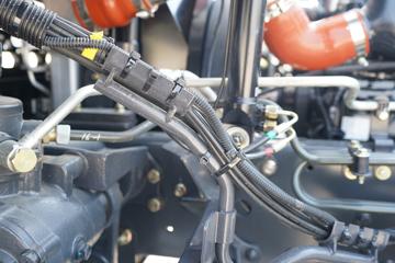 �������� ����H5 260���� 4X2 9.7��AMT�Զ�����ʽ�ػ���(LZ5180XXYH5AC2)ͼƬ