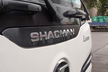 �����ؿ� ����L6000 220���� 4X2 8.7����ʽ�ػ���(SX5189XXYVA1)ͼƬ