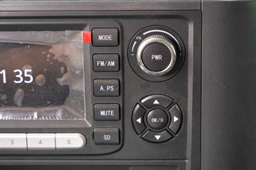 �����ؿ� ����L6000 220���� 4X2 8.7����ʽ�ػ���(SX5189XXYVA1)ͼƬ