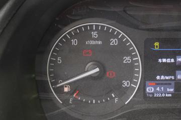 �����ؿ� ����L6000 220���� 4X2 8.7����ʽ�ػ���(SX5189XXYVA1)ͼƬ