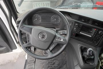 �����ؿ� ����L6000 220���� 4X2 8.7����ʽ�ػ���(SX5189XXYVA1)ͼƬ