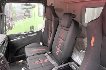 �����ؿ� ����L6000 220���� 4X2 8.7����ʽ�ػ���(SX5189XXYVA1)ͼƬ