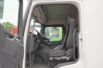 �����ؿ� ����L6000 220���� 4X2 8.7����ʽ�ػ���(SX5189XXYVA1)ͼƬ