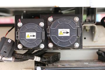 ���� ����M1 2.95T 2.82�׵��Ŵ��綯��ʽ΢��44.43kWhͼƬ