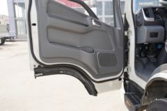 江淮 帅铃S7 冰博士 160马力 4X2 4.015米单排冷藏车(宽体)