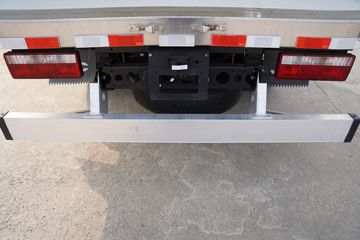 ���� ˧��S7 ����ʿ 160���� 4X2 4.015�׵�����س�(����)ͼƬ