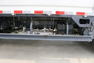 ���� ����A8 150���� 4X2 4.18�׵��������ῨͼƬ