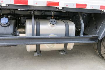 ���� ����A8 150���� 4X2 4.18�׵��������ῨͼƬ