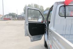东风小康 K01L 2022款 1.3L 92马力 汽油 2.7米单排栏板微卡(国六)(DXK1021TK8H9)