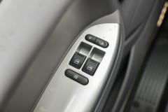 福田 奥铃新捷运 150马力 3.83米排半栏板轻卡(国六)(BJ1048V9JDA-AB2)