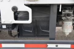 福田 奥铃新捷运 150马力 3.83米排半栏板轻卡(国六)(BJ1048V9JDA-AB2)