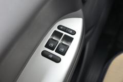 福田 奥铃新捷运 青春版 132马力 3.83米排半栏板轻卡(国六)(BJ1045V9JDA-AB1)