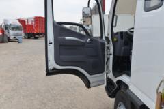 福田 奥铃新捷运 青春版 132马力 3.83米排半栏板轻卡(国六)(BJ1045V9JDA-AB1)