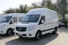 福田商务车 图雅诺通途 177马力 2.8T柴油 3座 加长轴超高顶封闭货车