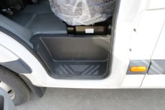 福田商务车 图雅诺通途 177马力 2.8T柴油 3座 加长轴超高顶封闭货车